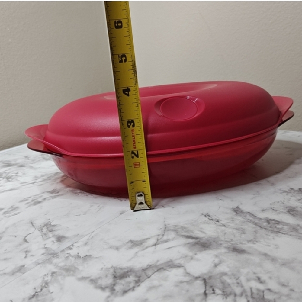 Tupperware Vent 'N Serve 1.1L Microwave Oval Dish Red Vented Lid - Picture 9 of 9